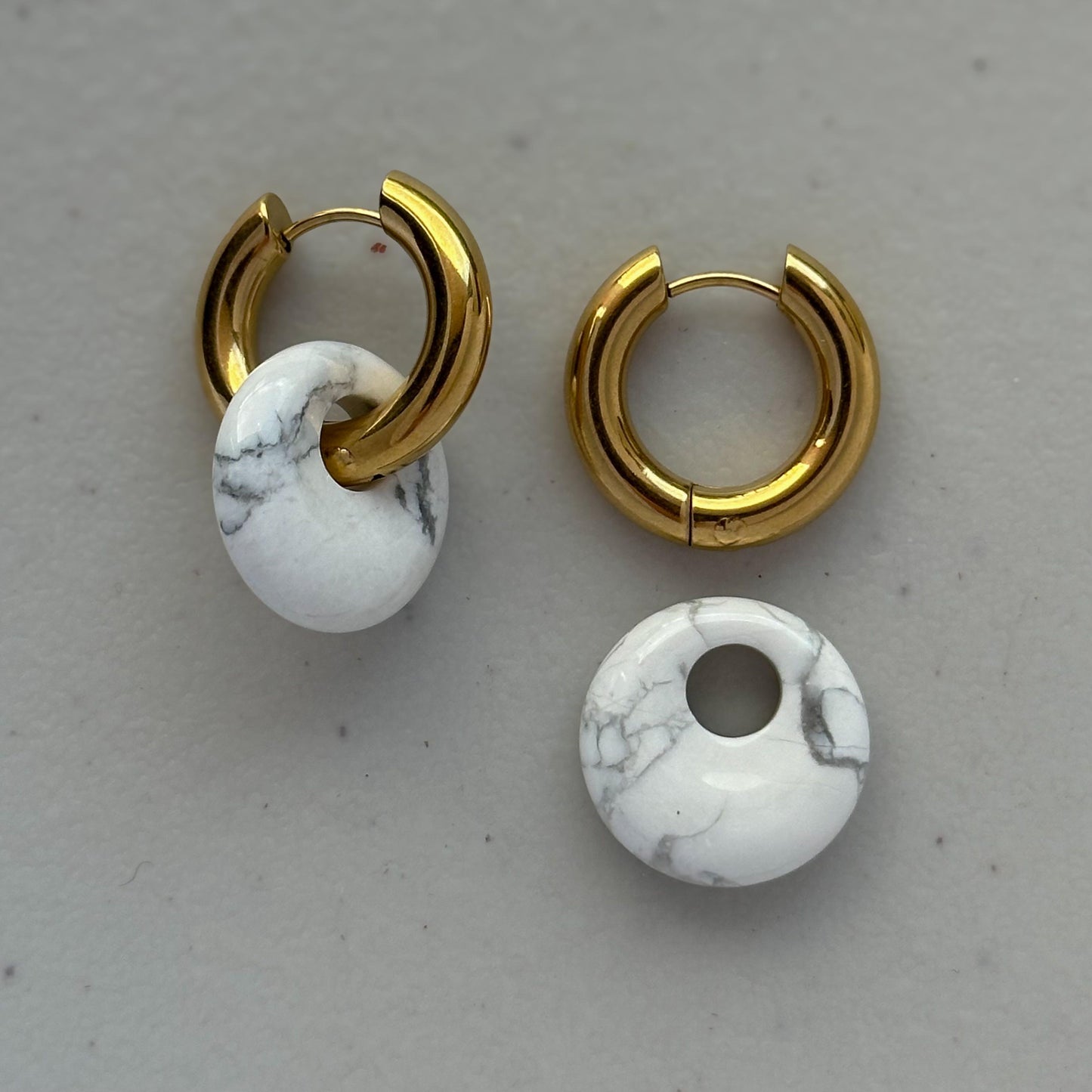 Howlita Hoops - Dorado