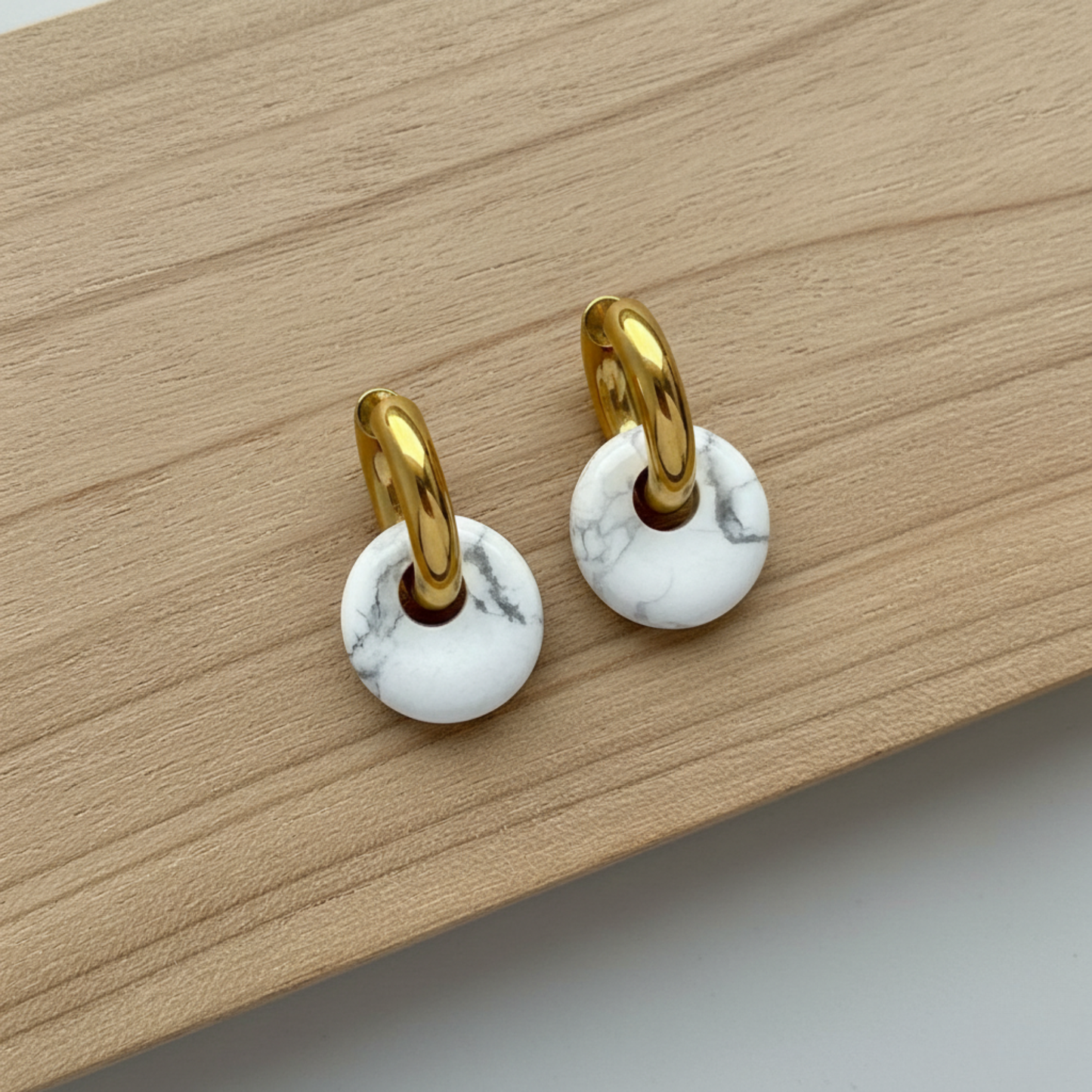 Howlita Hoops - Dorado